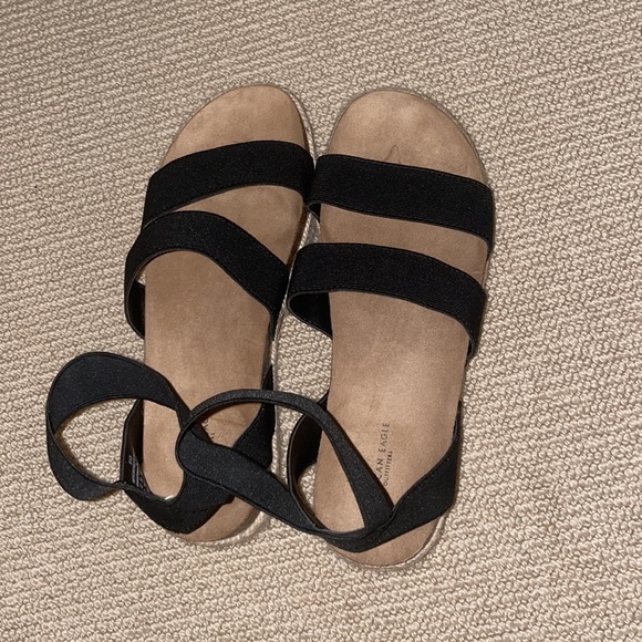 Black American Eagle espadrille wedges/platform size 8 - Picture 2 of 6